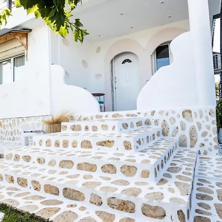 Gasthof Newly Built Season Nea Silata