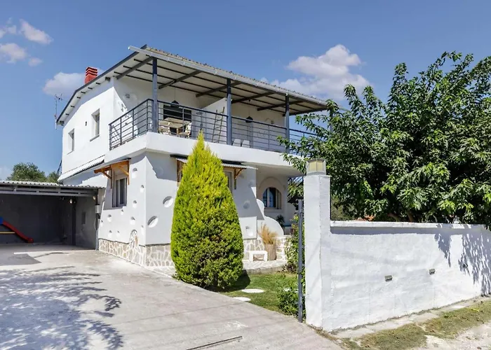 Newly Built Season 4* Néa Sílata